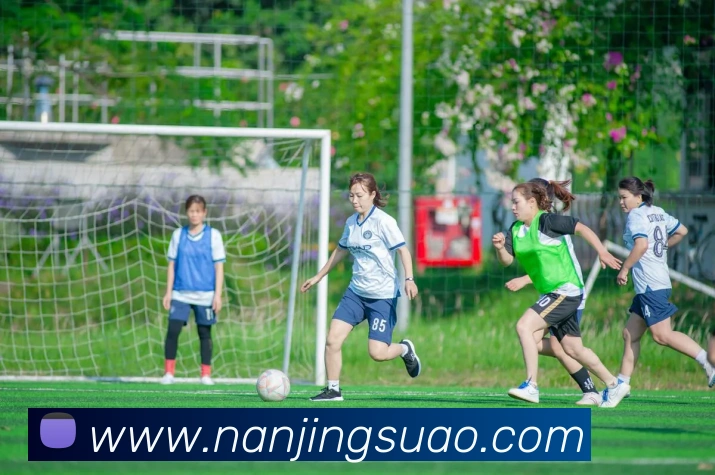 多媒体互动体验